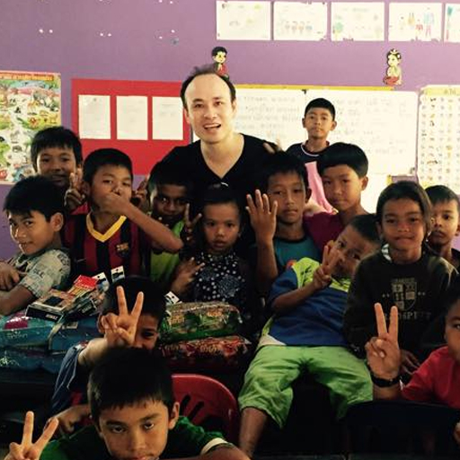 Development Direct sponsor Cambodian school for disadvantaged kids